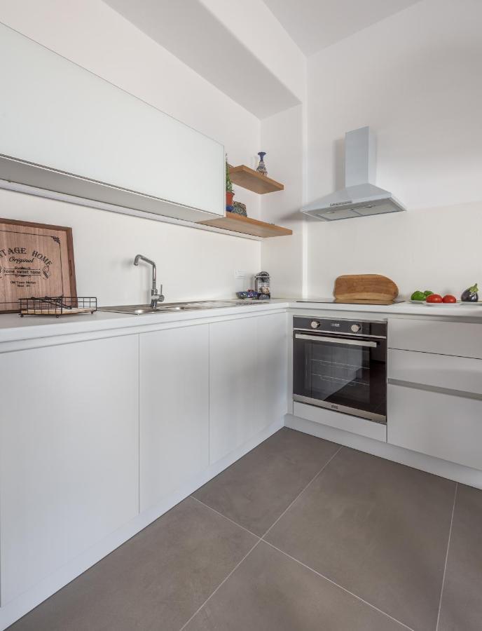 Elyos Apartments Поллонія Екстер'єр фото